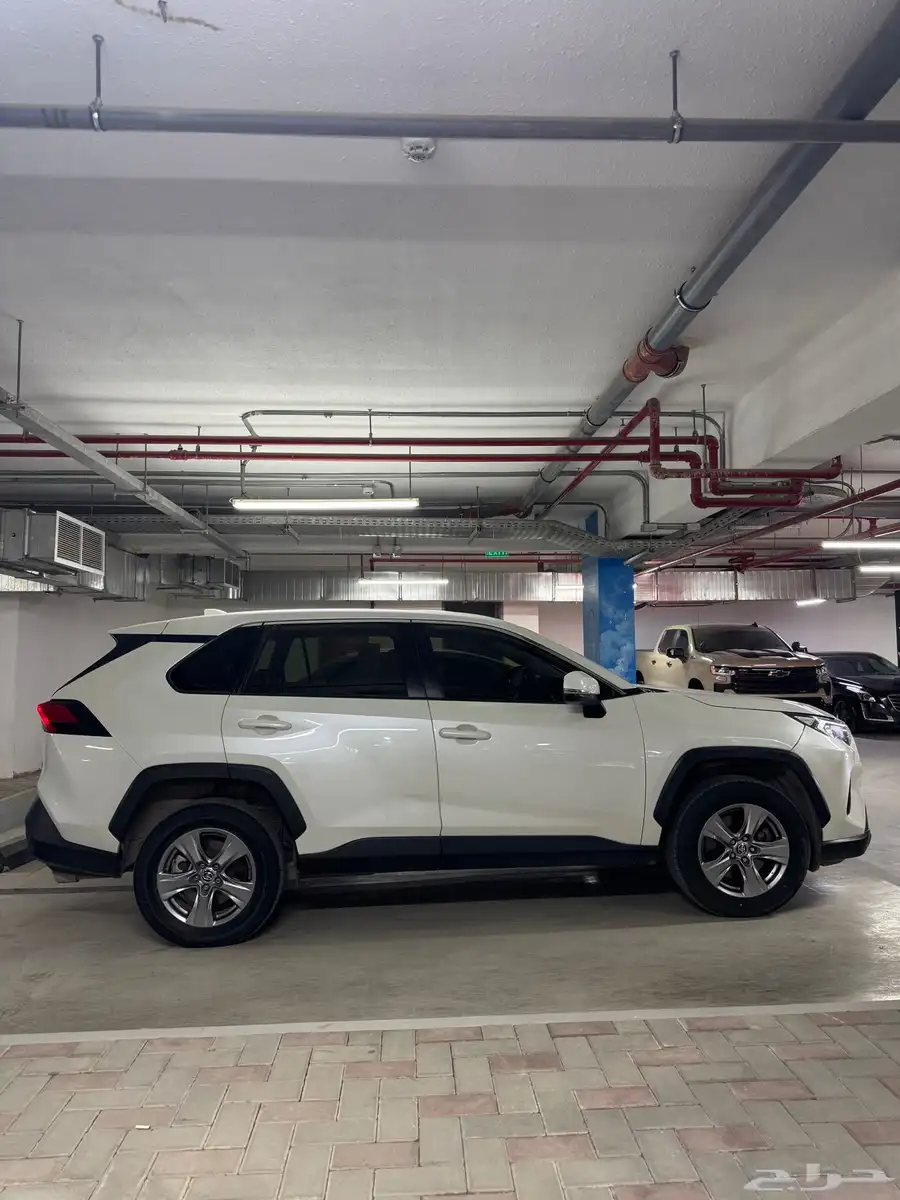RAV4 2022 5