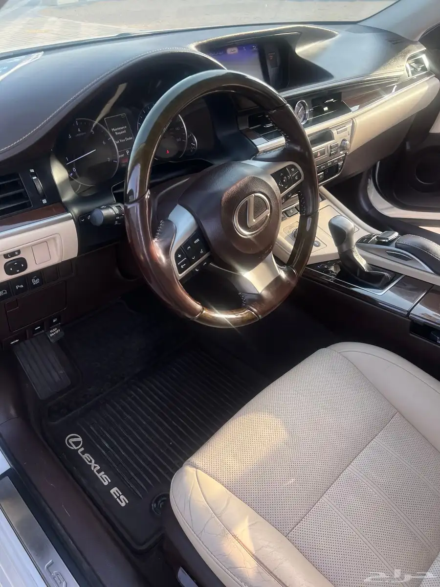 لكسز es350 2017 5