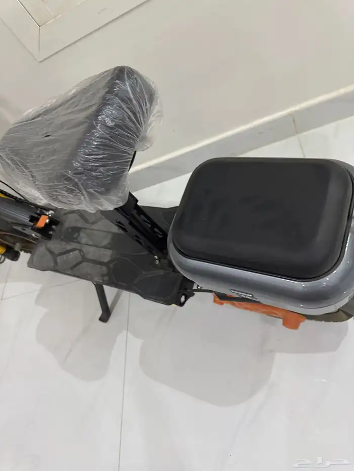 سكوتر كهربائي من كريزي كار (شنطة مقعد) 1