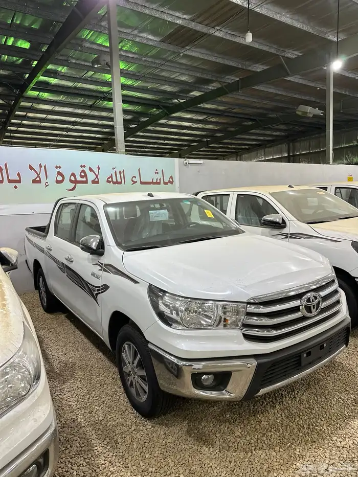 هايلوكس 2025 بنزين GLX2 اصفار كاش وبنوك 0