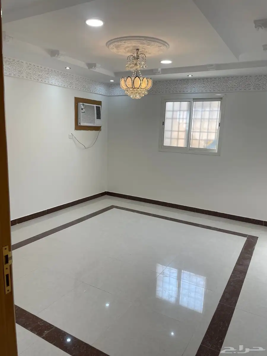 شقة سكنية في فيلا في الدور الثالث 7