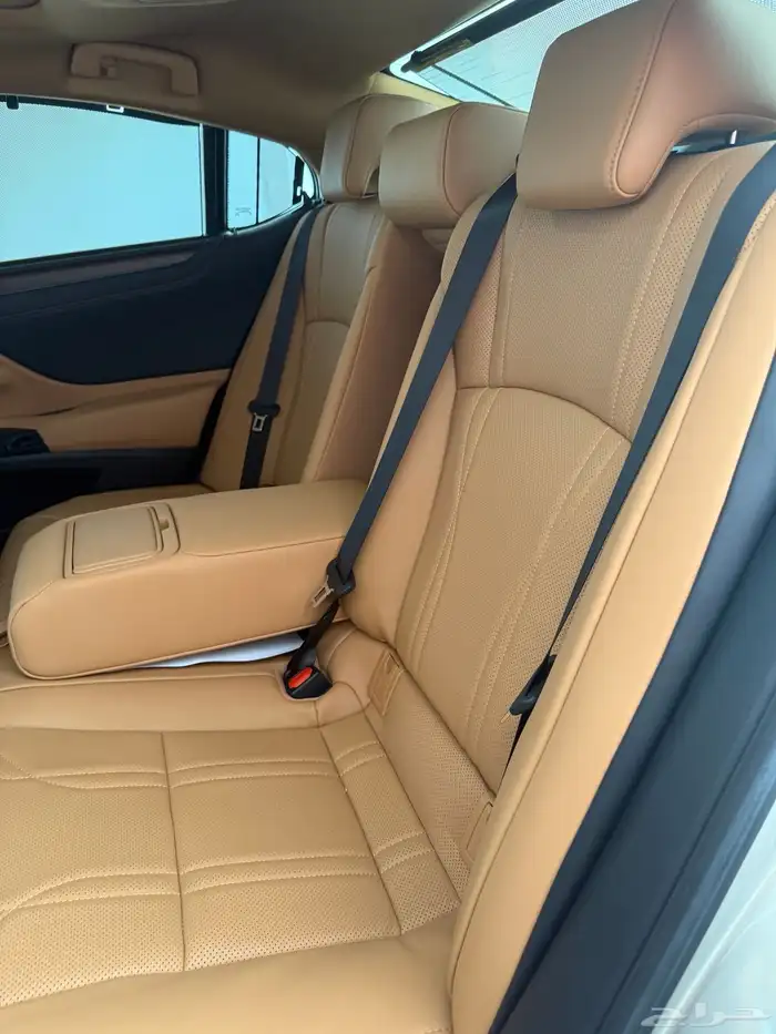 لكزس اي اس350 فل الفل2024 LEXUS ES350 DD Ultra Luxury 17