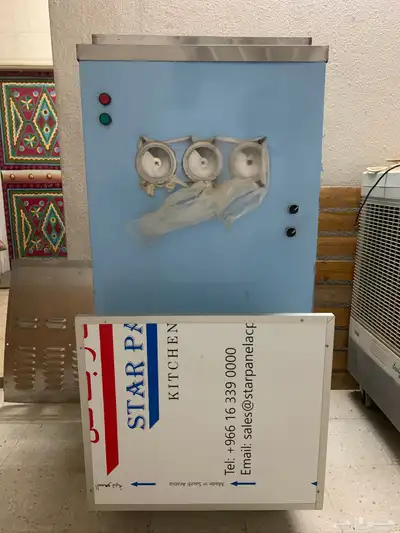للبيع اله ايس كريم نظيفه كهرب 1