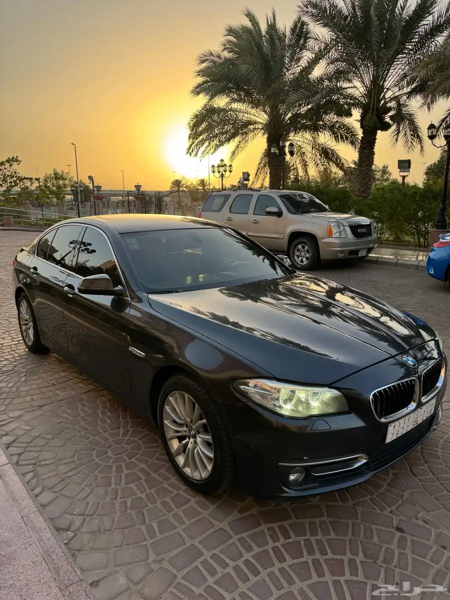 للبيع بي ام دبليو 520i موديل 2014 6