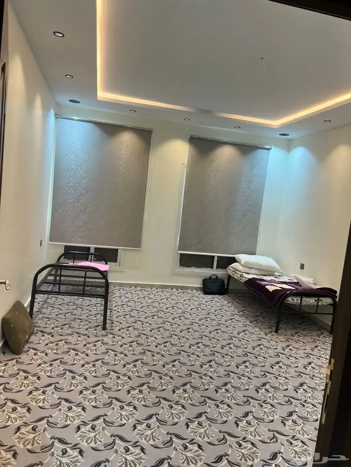 مزرعة كبيره فيها بيت مساحه 200الف صك اكتروني 35