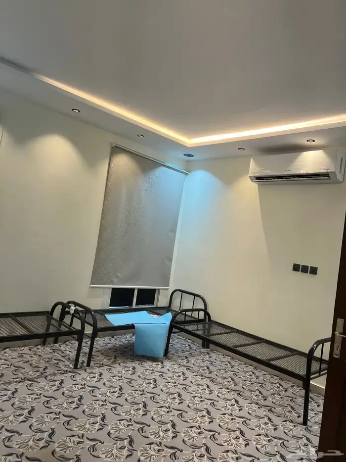 مزرعة كبيره فيها بيت مساحه 200الف صك اكتروني 36