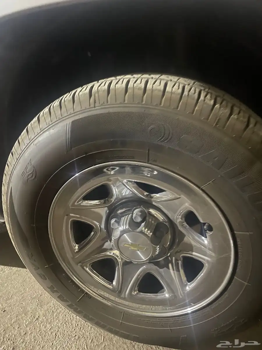 4 جنوط سلفرادو ديازل اصليه مع 4 اكواب شفروليه مع الكفرات 1