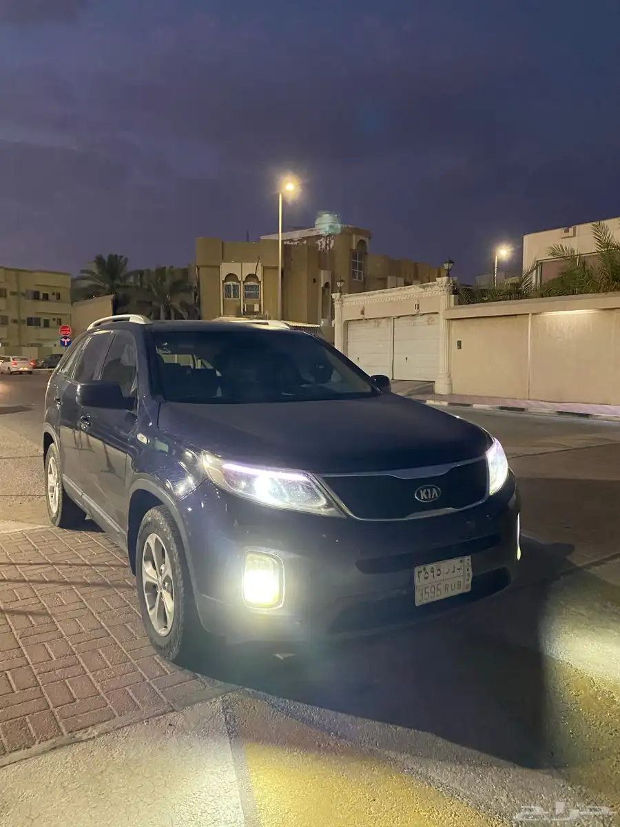 جيب كيا سورنتو 2013 0