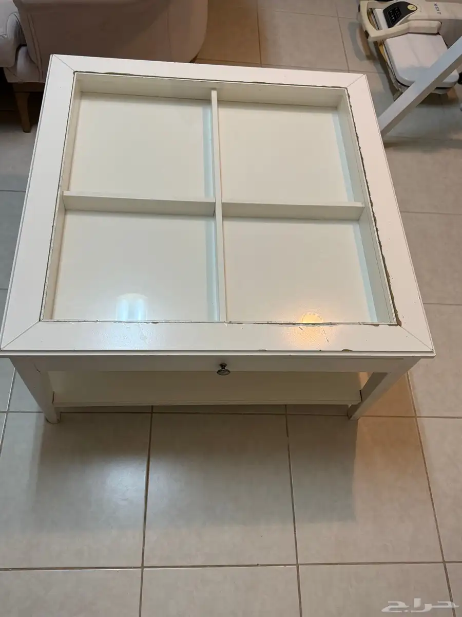 طاولات ومكوا بخار للبيع 0