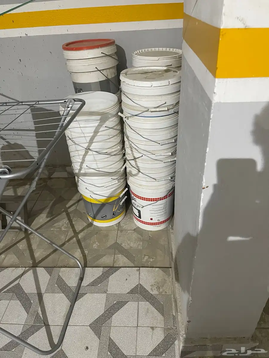 50سطل بويات فاضي للبيع 0