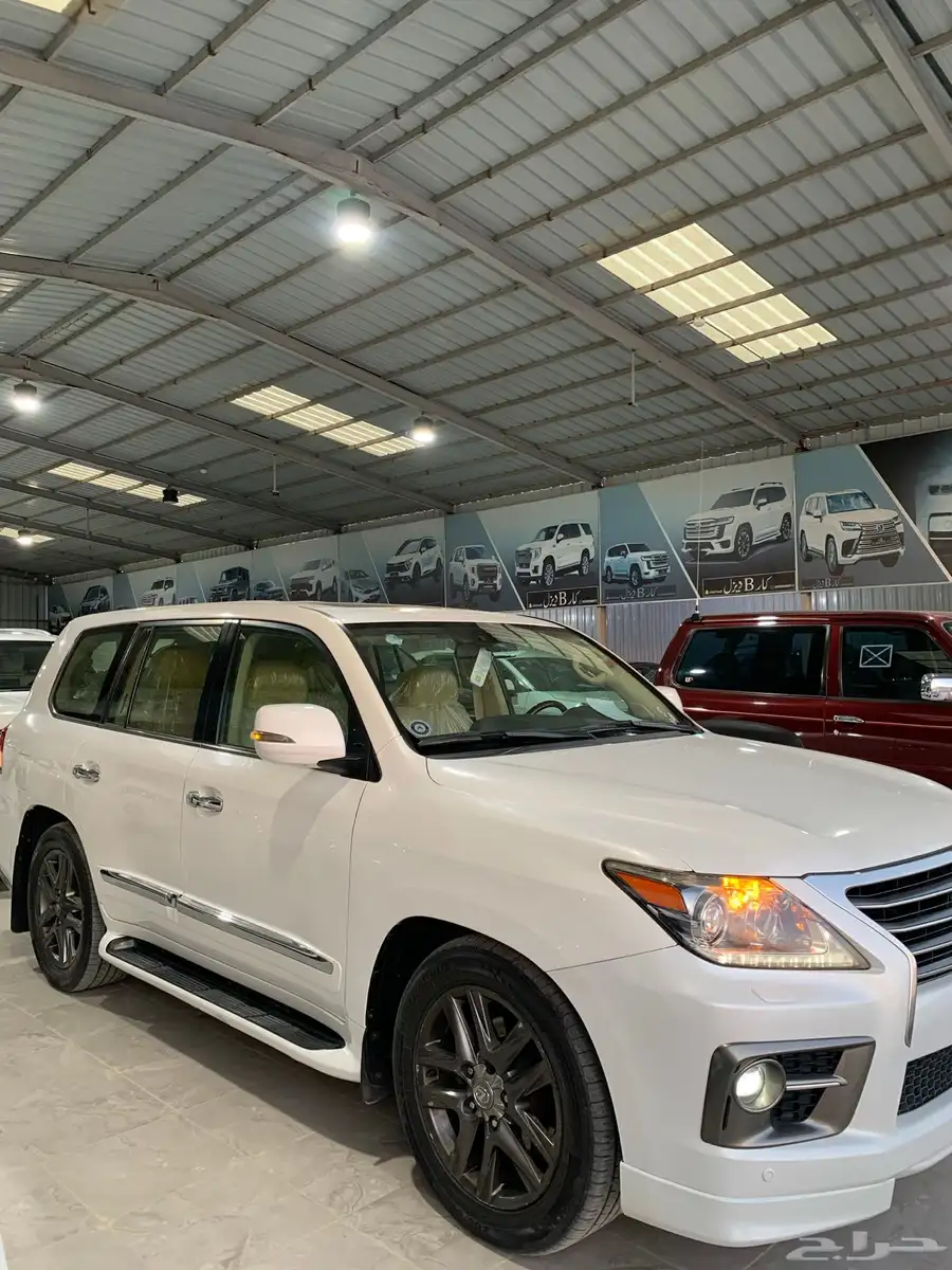 لكزس LX570 2015 2