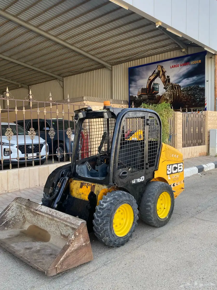 بوبكات JCB 2011 للبيع نضيف 2