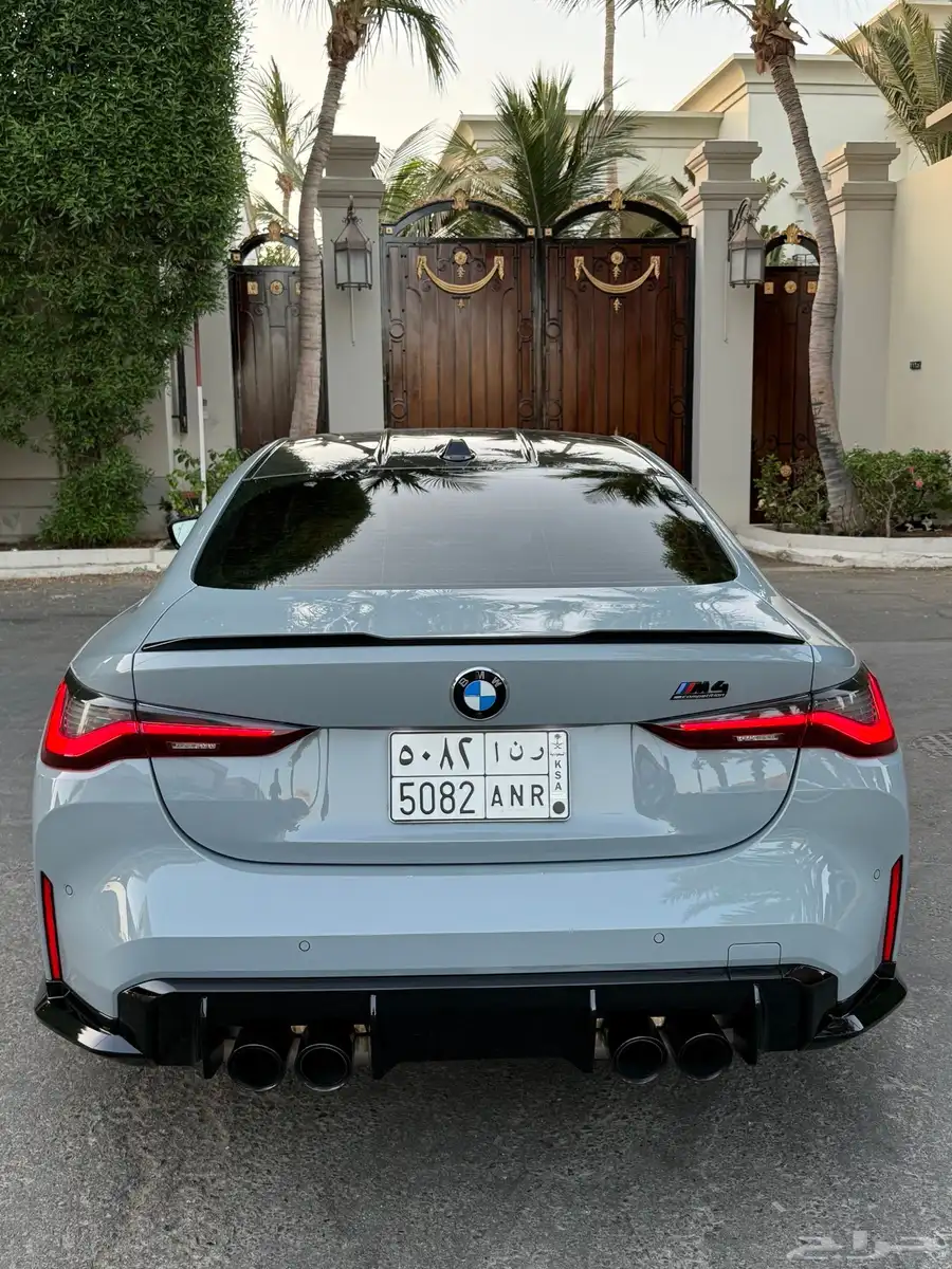BMW M4 Competition 2024 8