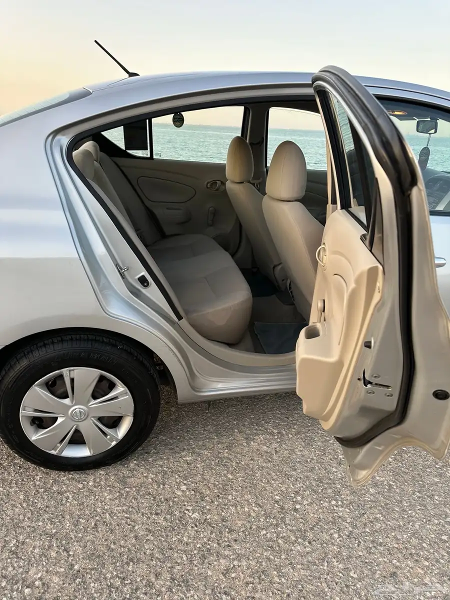 للبيع نيسان صني 2018 NISSAN Sunny 13