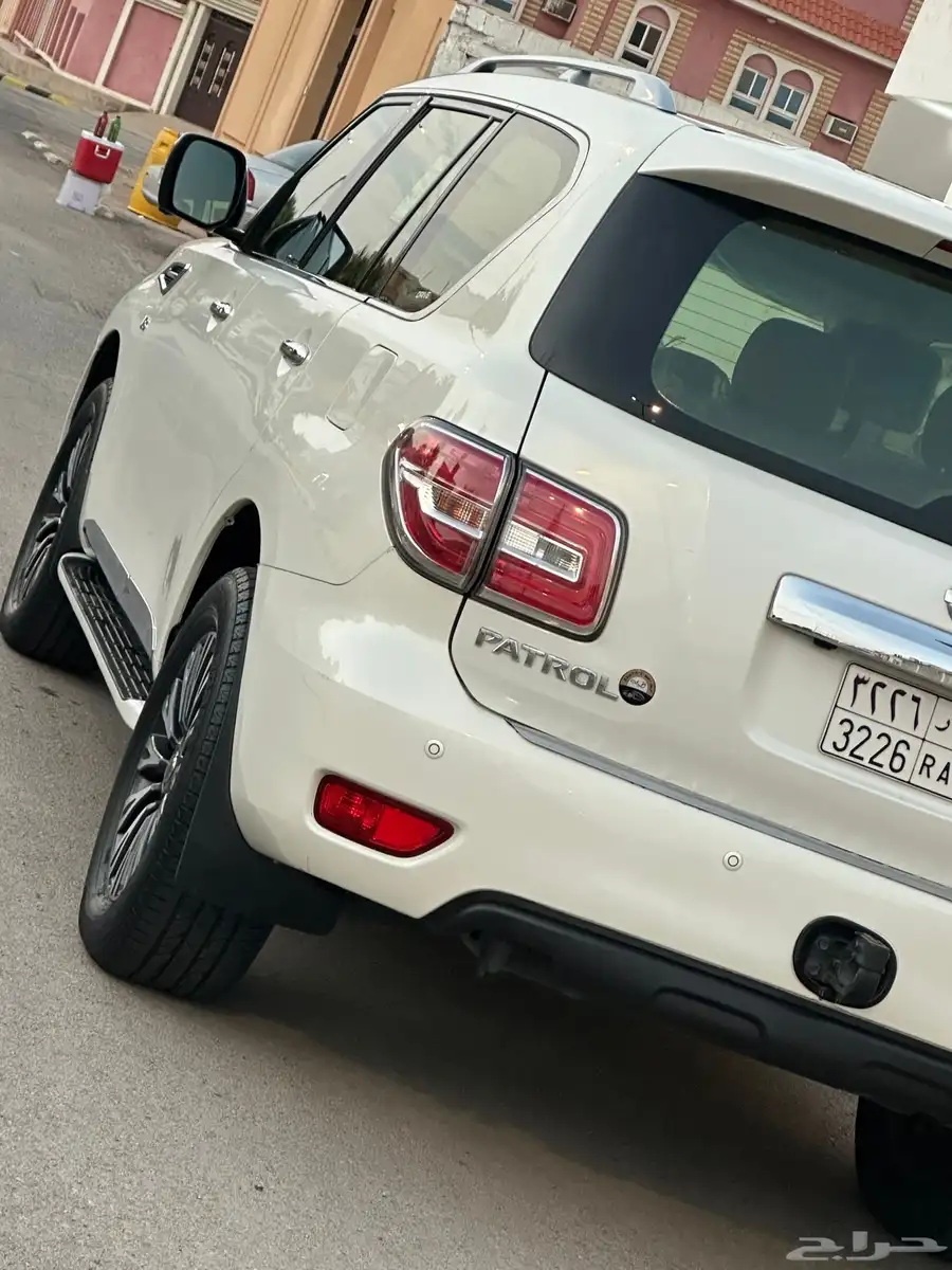 باترول بلاتينيوم 2016 v8 مكينة 320 1