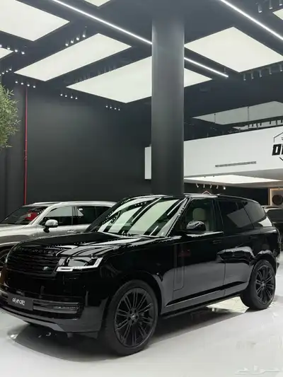 رنج 2025 8 سلندر HSE جديد بسعر 739 0