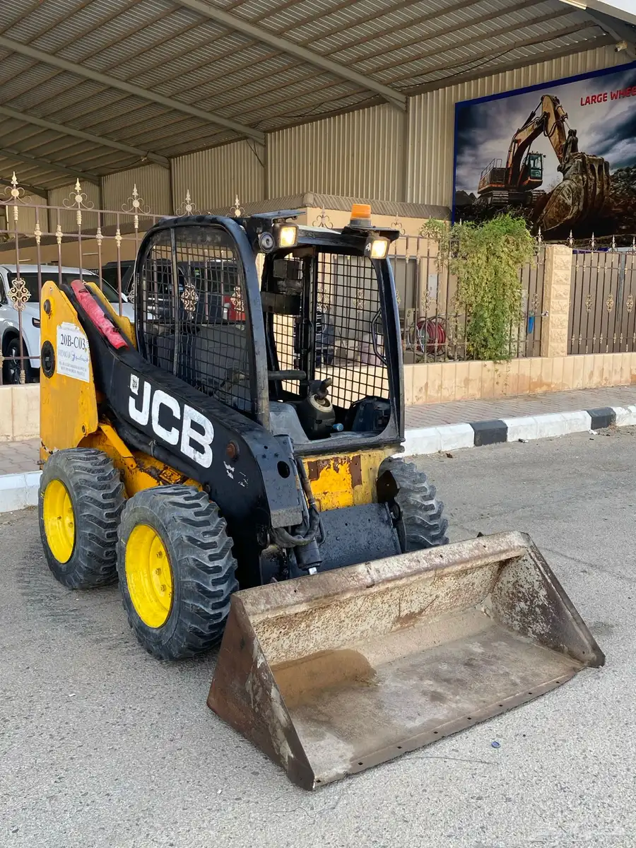 بوبكات JCB 2011 للبيع نضيف 4
