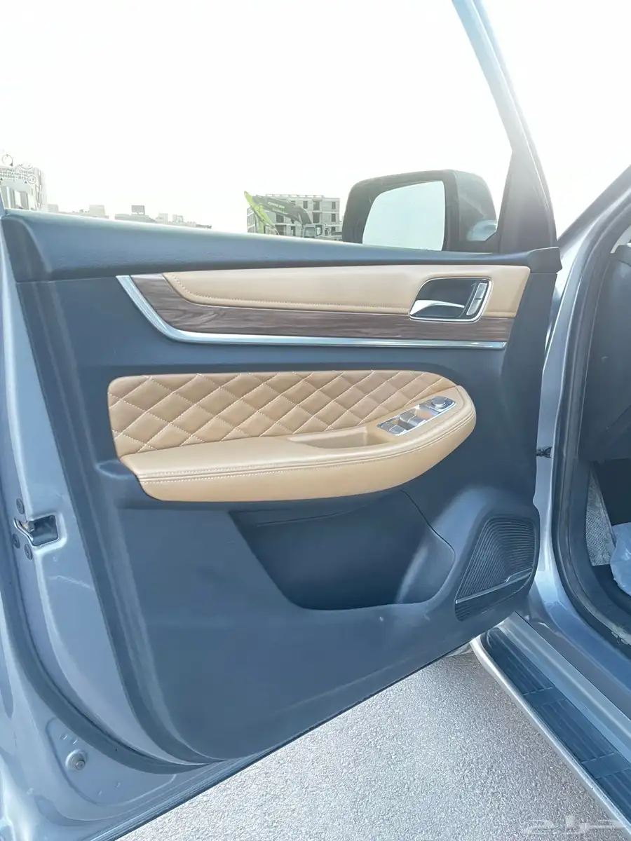 للبيع ام جي 2020 rx8 نظيف جدا 6