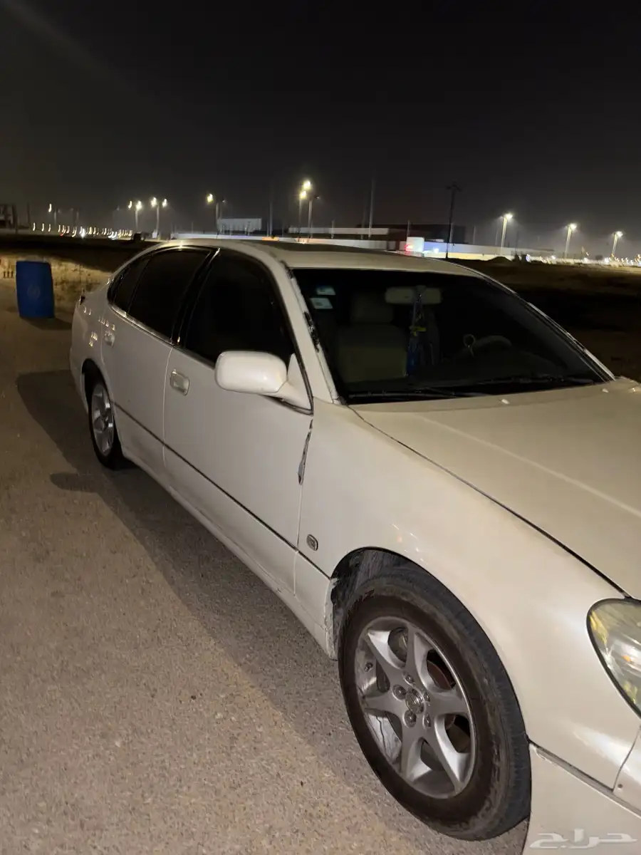 لكزس 2001 Gs للبيع على سوم الموقع القطيف 2