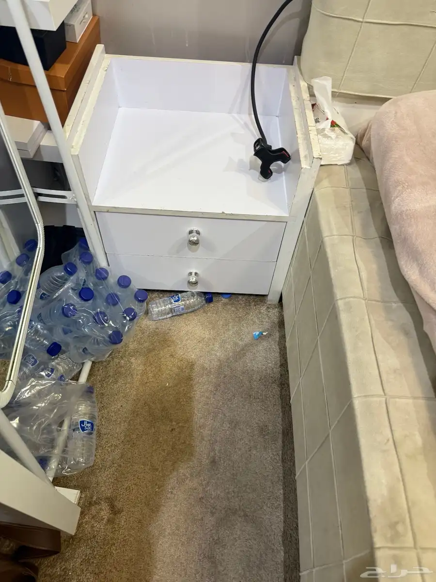سرير نوم بطراحة 2