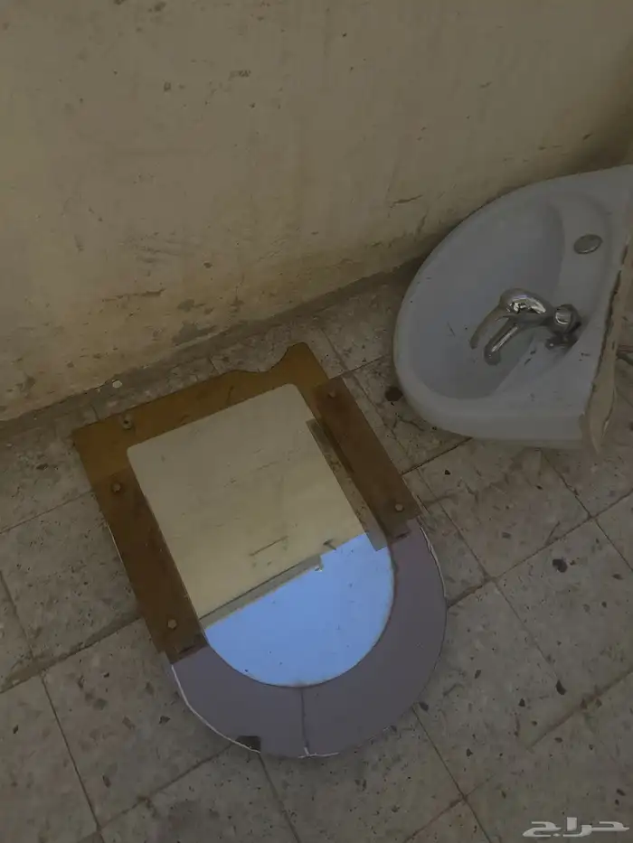 مغسلة سيراميك مستعمله 0