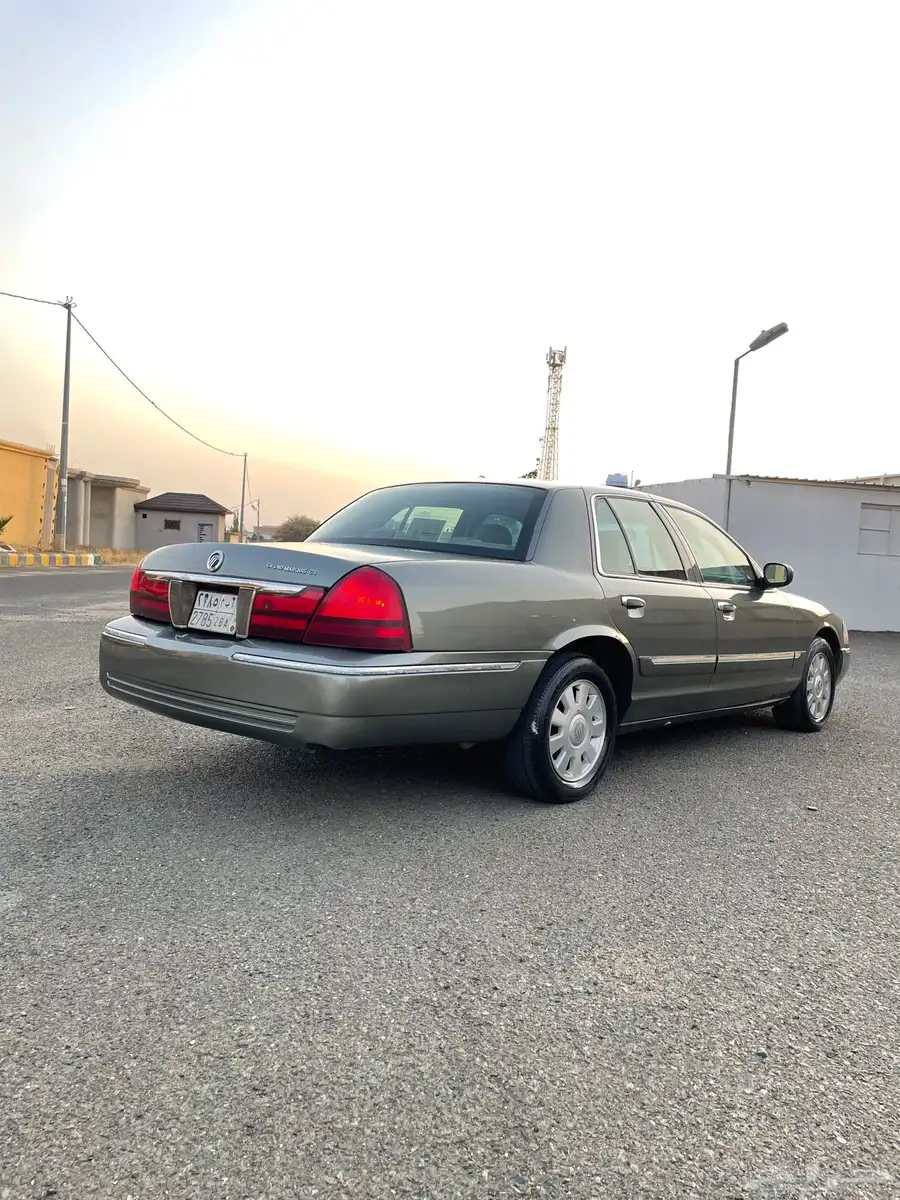 للبيع فورد 2003 غايه للمستخدم 1