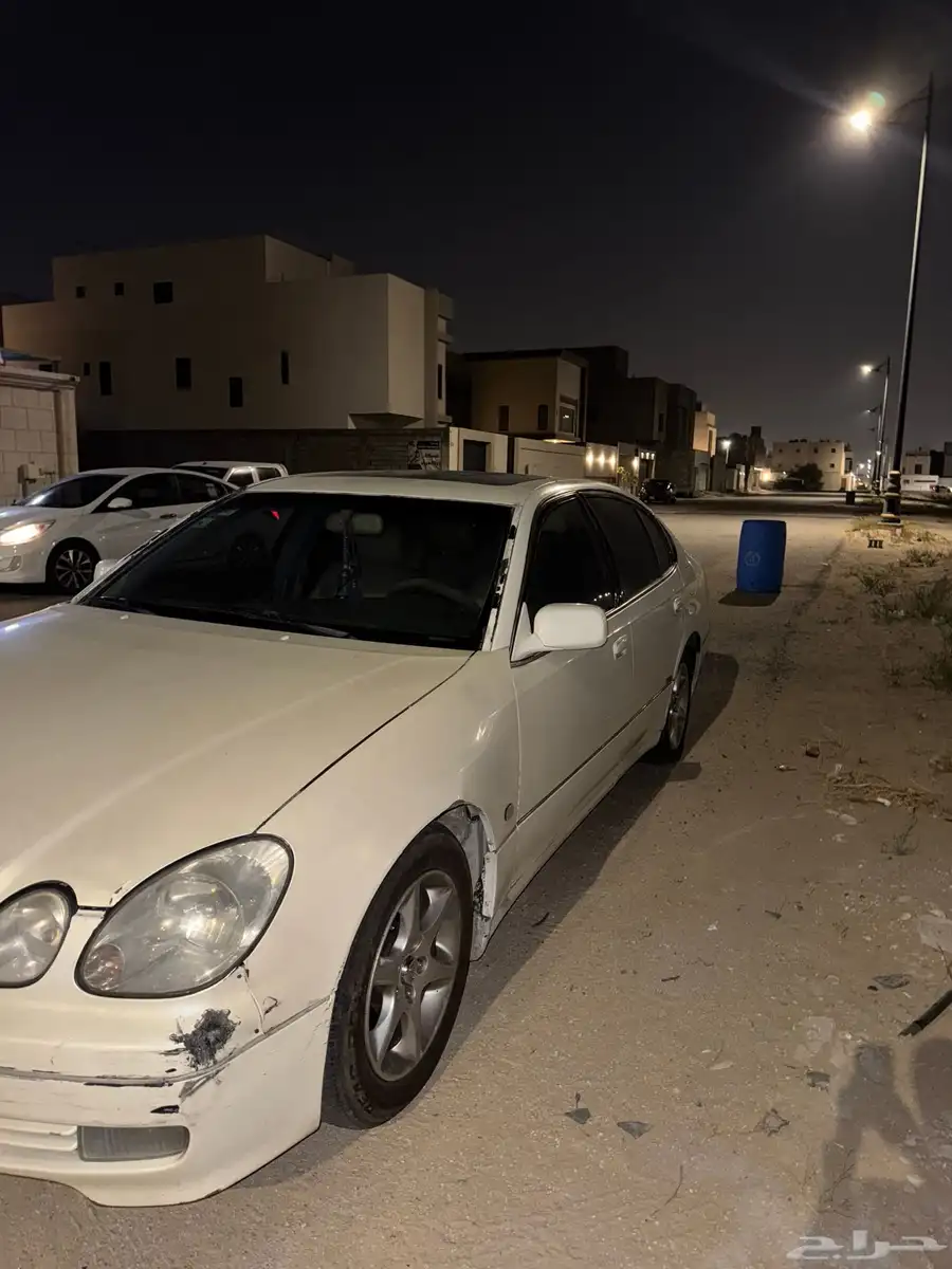 لكزس 2001 Gs للبيع على سوم الموقع القطيف 1