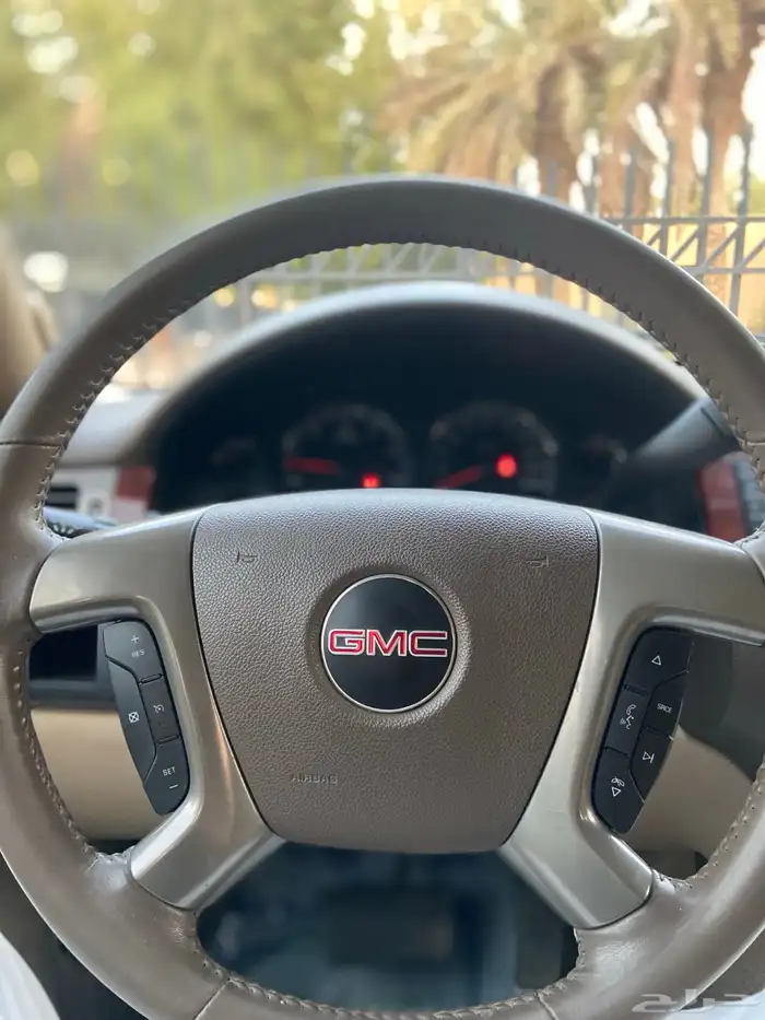 جي ام سي يوكن XL بدون دبل مخزن 2012 24