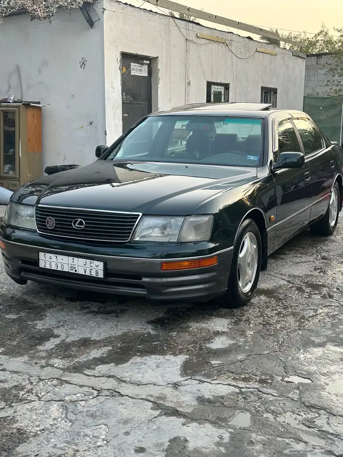 لكزس LS400 2