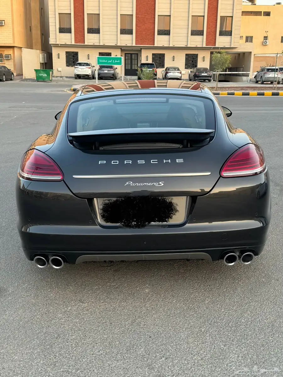 بورش باناميرا 2013 4