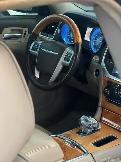 كرايسلر C300 لميتيد 2012 مرهم 2020 نظيف جدا 4