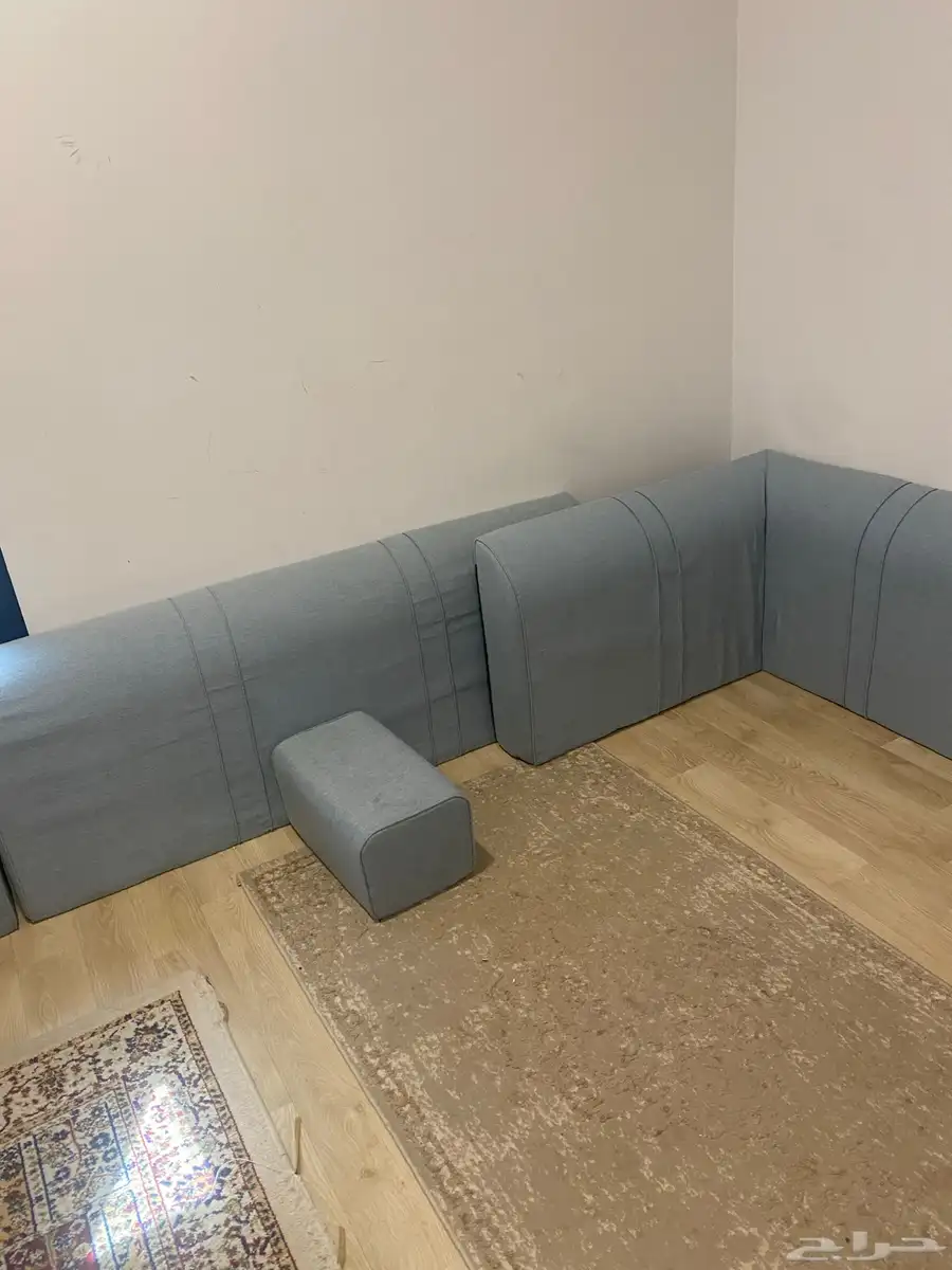 مجلس ارضي 4 ء3للبيع استعمل خفيف ونظيف مره للبيع 0