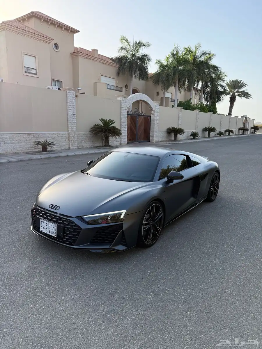 Audi R8 black Edition under warrenty index