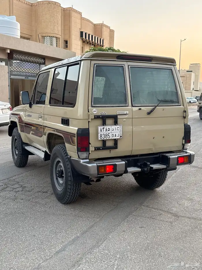 جيب ربع 2013 ممشى 164 الف 1