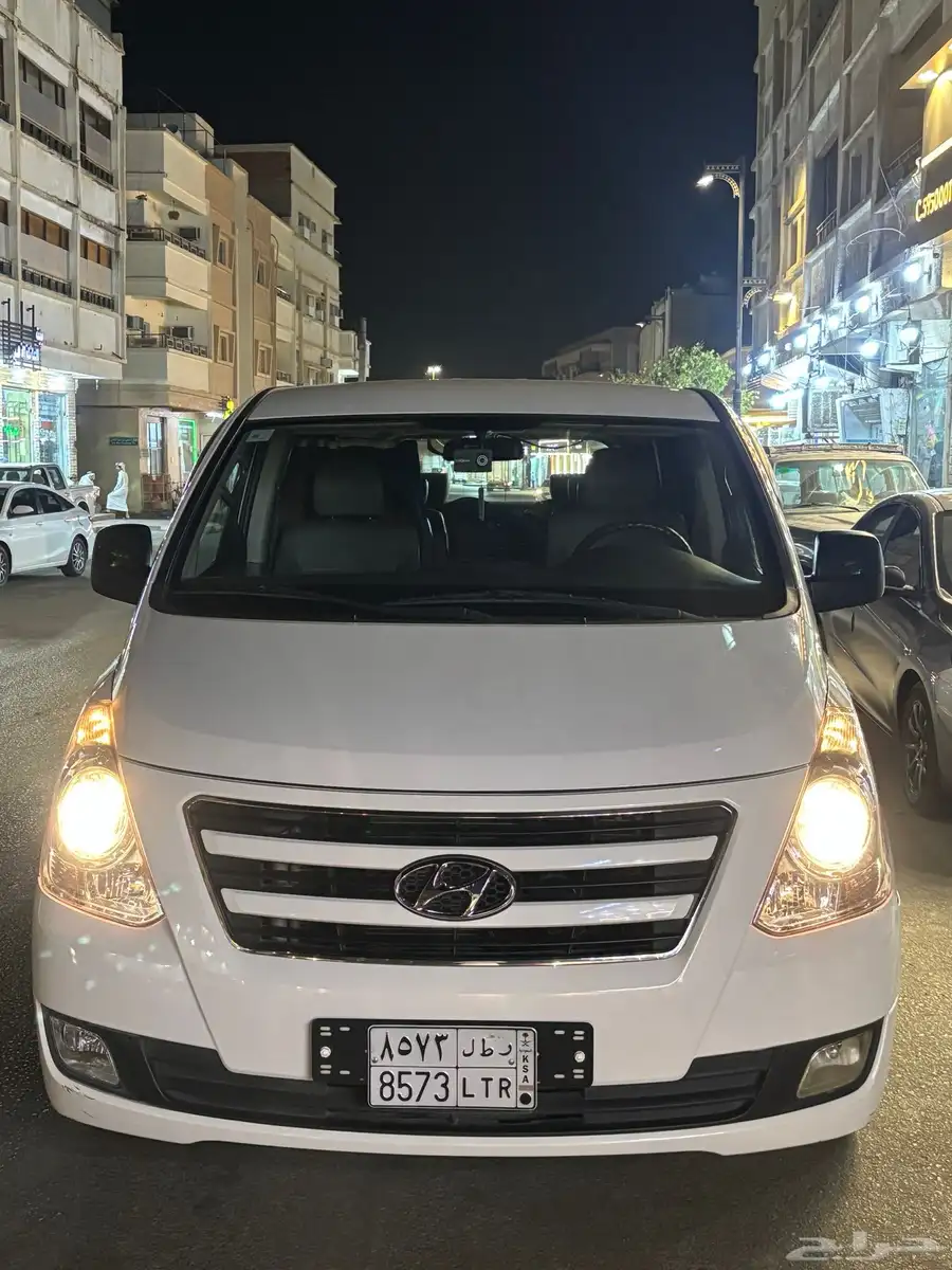 للإيجار H-1 للإيجار 8