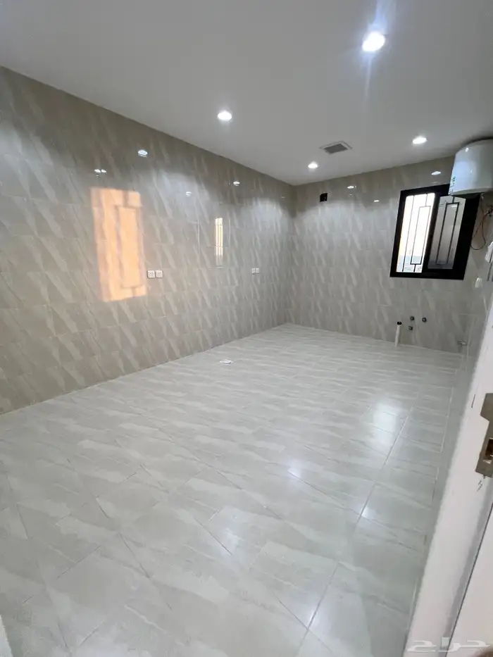 شقة للايجار حي البيان 1