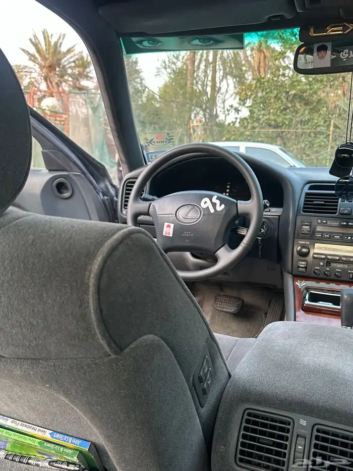 لكزس LS400 14