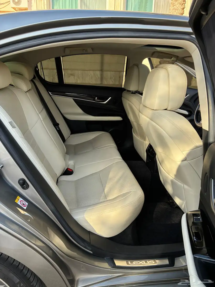 لكزس GS350 فل كامل 2016 14