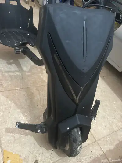 سكوتر للبيع سليم من الخربات ومابه شي الشاحن حقه ضايع 2