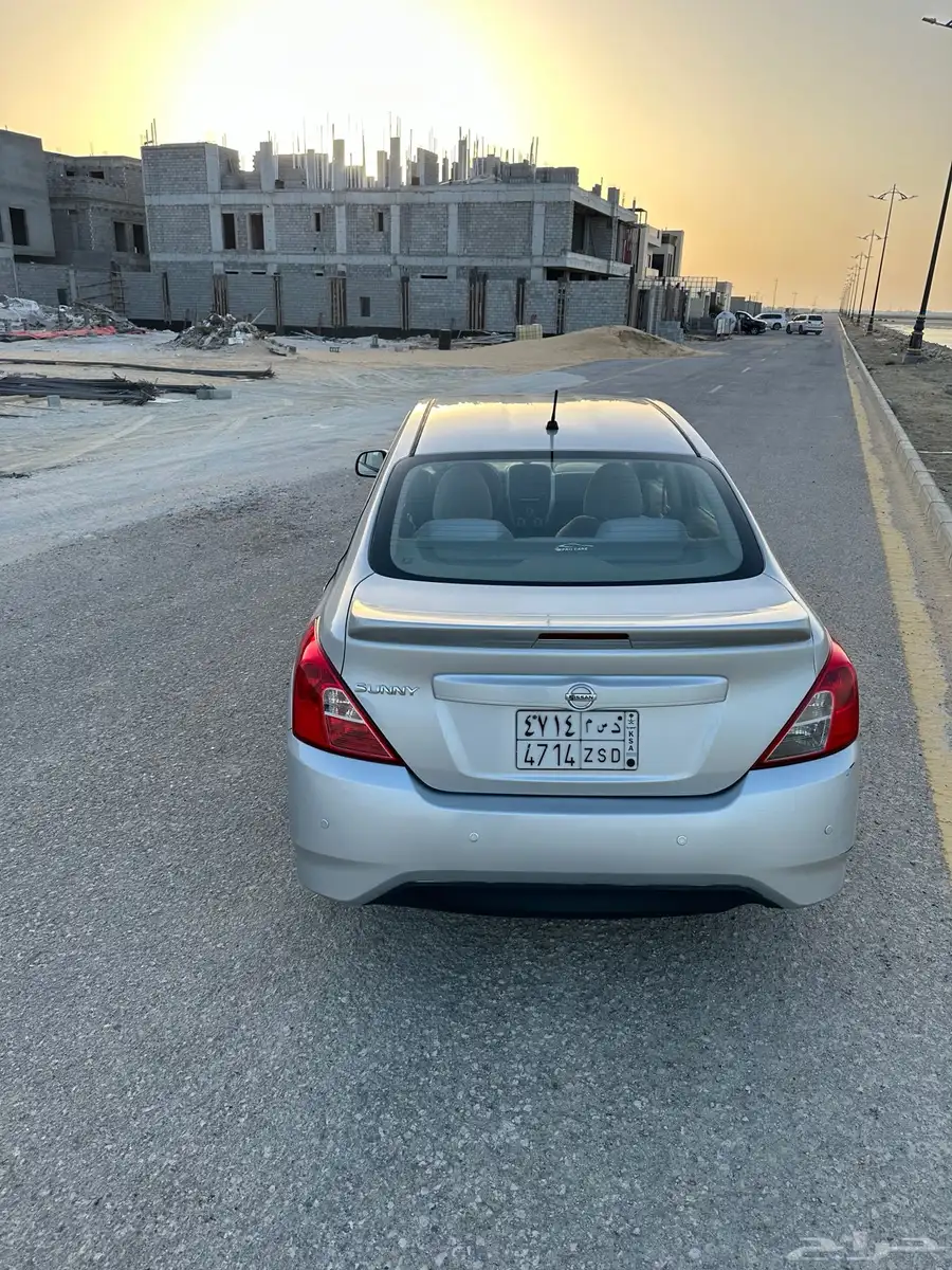 للبيع نيسان صني 2018 NISSAN Sunny 1