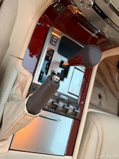 جيب لكزس LX 2013 فل كامل DD بريمي للبيع 34