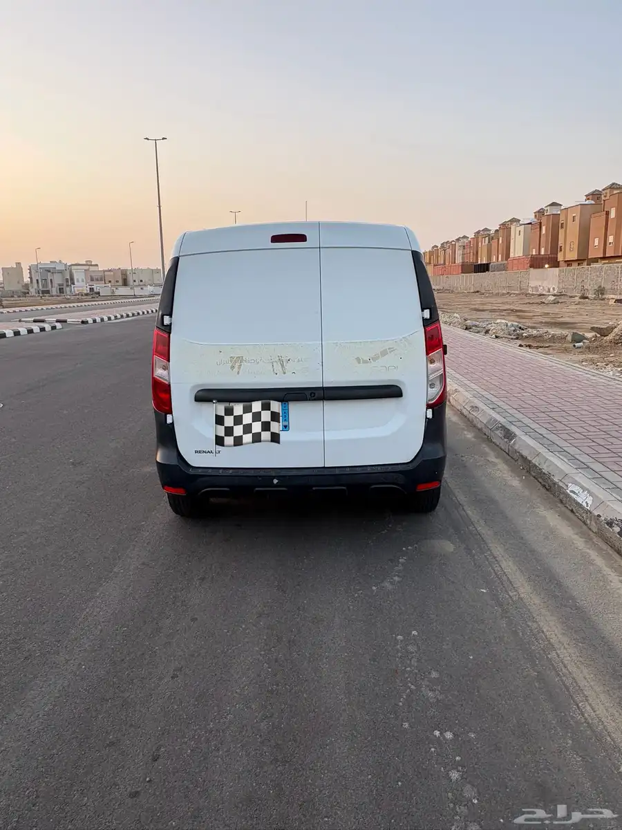 رينو دوكر فان 2020 3