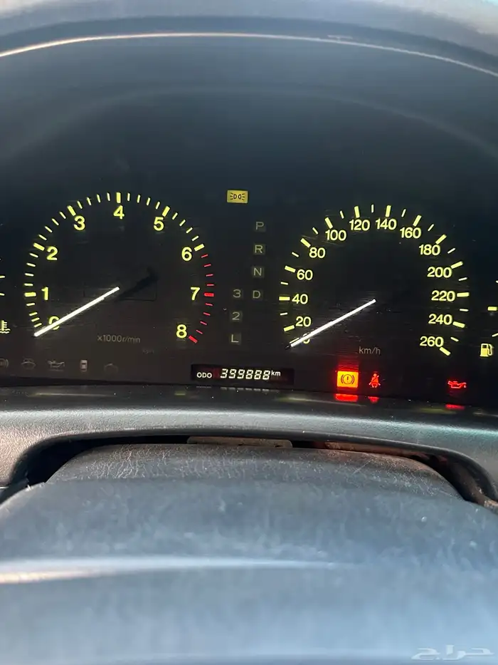 لكزس LS400 8