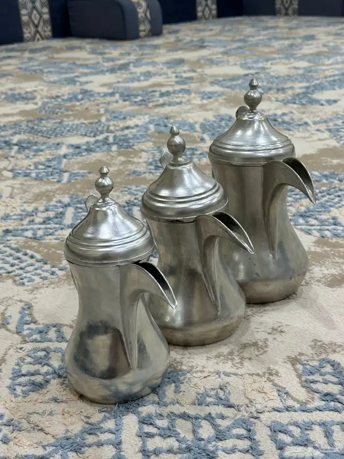 دلال عمل بغداد 1