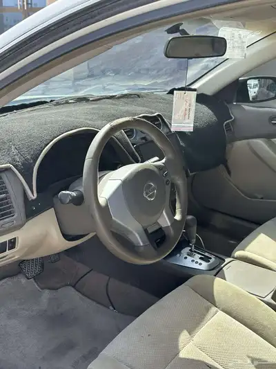 نيسان التيما 2008 3