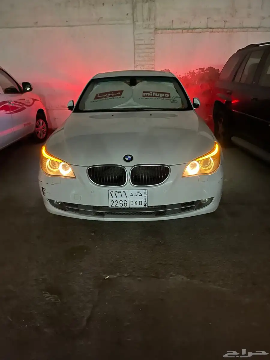 سيارة BMW 525i موديل 2009 للبيع 1