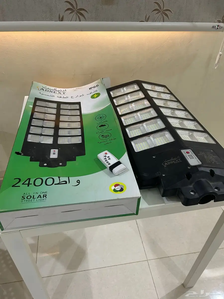 كشاف طاقه شمسيه 2400 واط 0
