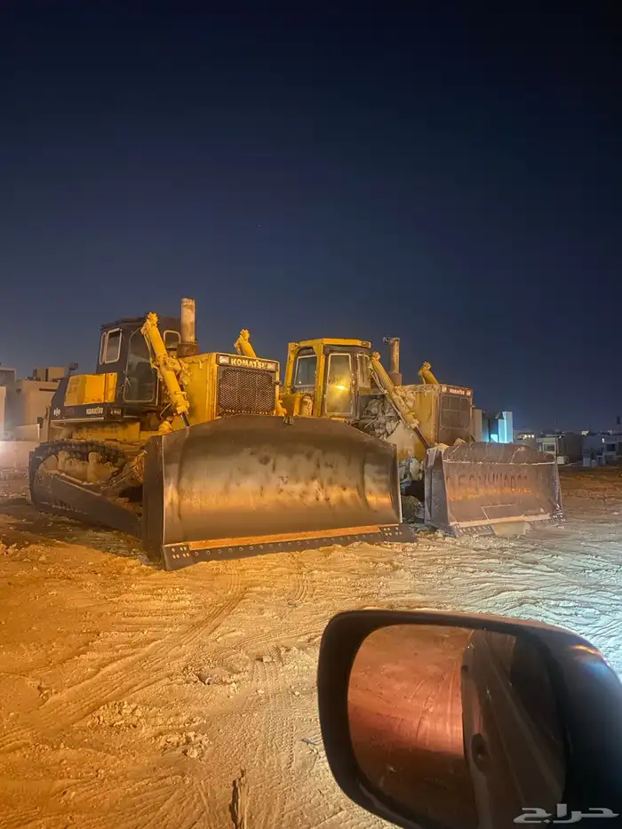 بلدوزرات شيولات للايجار 0
