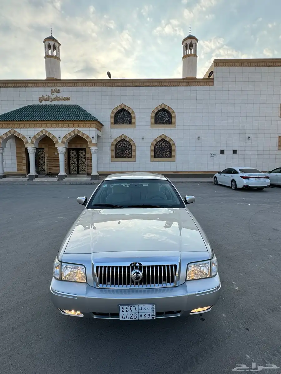 فورد ماركيز 2008 9