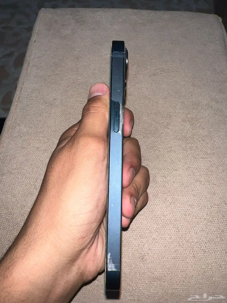 ايفون 13 4